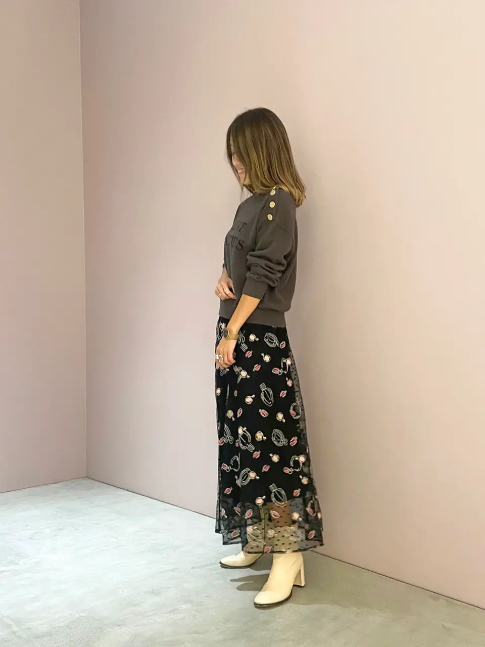 ORIGINATED IN GRACE CONTINENTAL yukimi yonee コーディネート画像