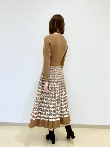 ORIGINATED IN GRACE CONTINENTAL eri コーディネート画像