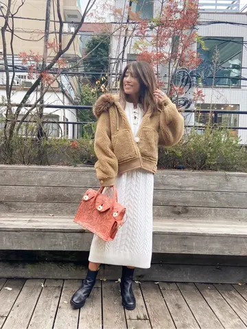 ORIGINATED IN GRACE CONTINENTAL yukimi yonee コーディネート画像