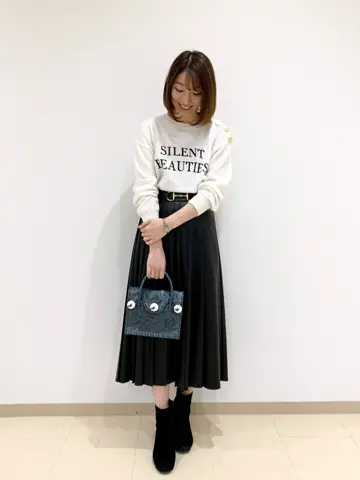 ORIGINATED IN GRACE CONTINENTAL eri コーディネート画像