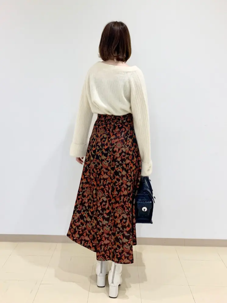 ORIGINATED IN GRACE CONTINENTAL eri コーディネート画像