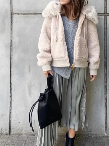 ORIGINATED IN GRACE CONTINENTAL yukimi yonee コーディネート画像