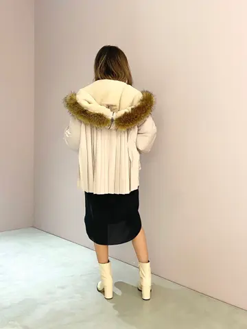 ORIGINATED IN GRACE CONTINENTAL yukimi yonee コーディネート画像