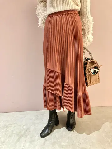 ORIGINATED IN GRACE CONTINENTAL Sengoku コーディネート画像