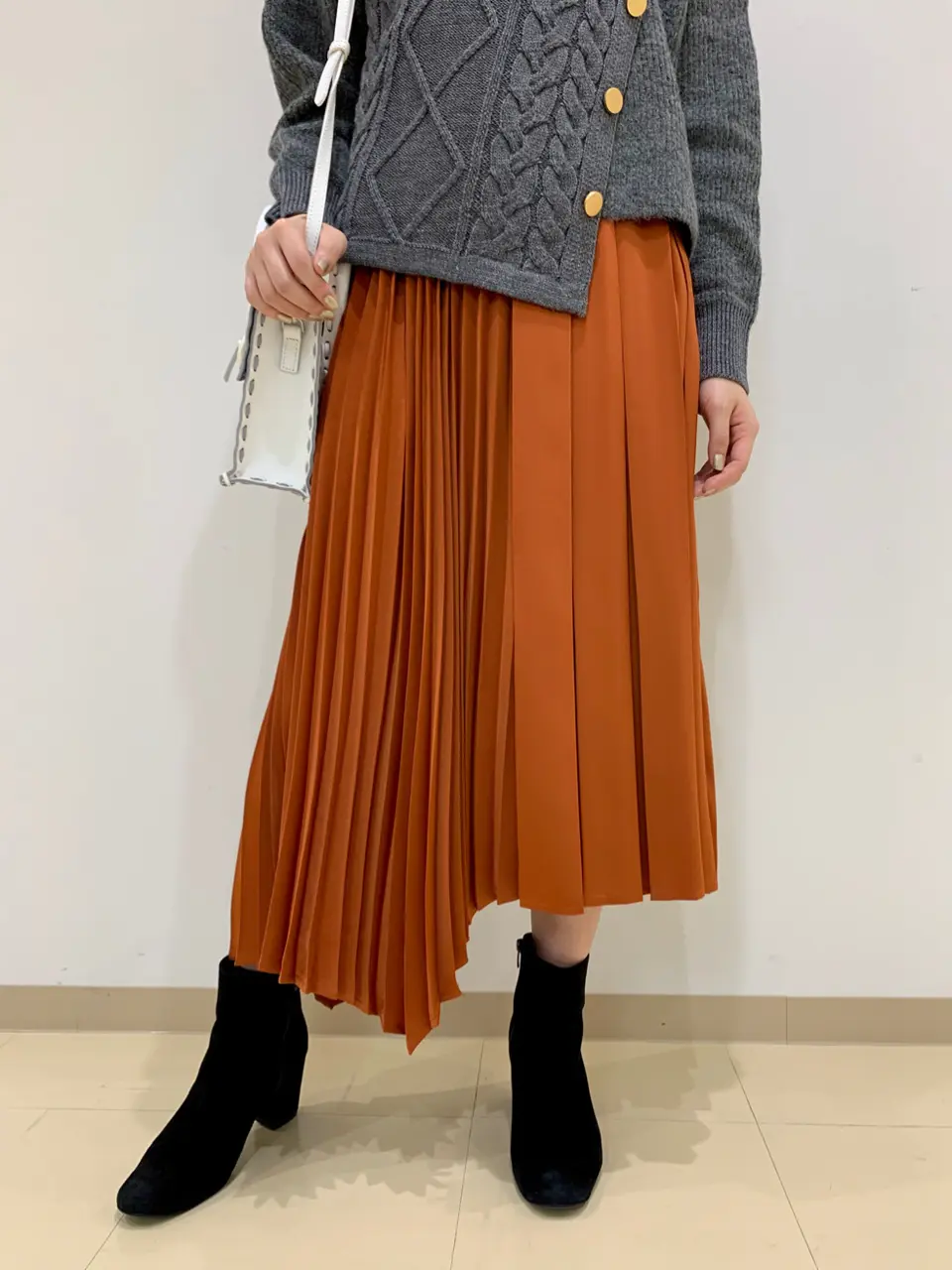 ORIGINATED IN GRACE CONTINENTAL eri コーディネート画像