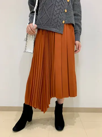 ORIGINATED IN GRACE CONTINENTAL eri コーディネート画像