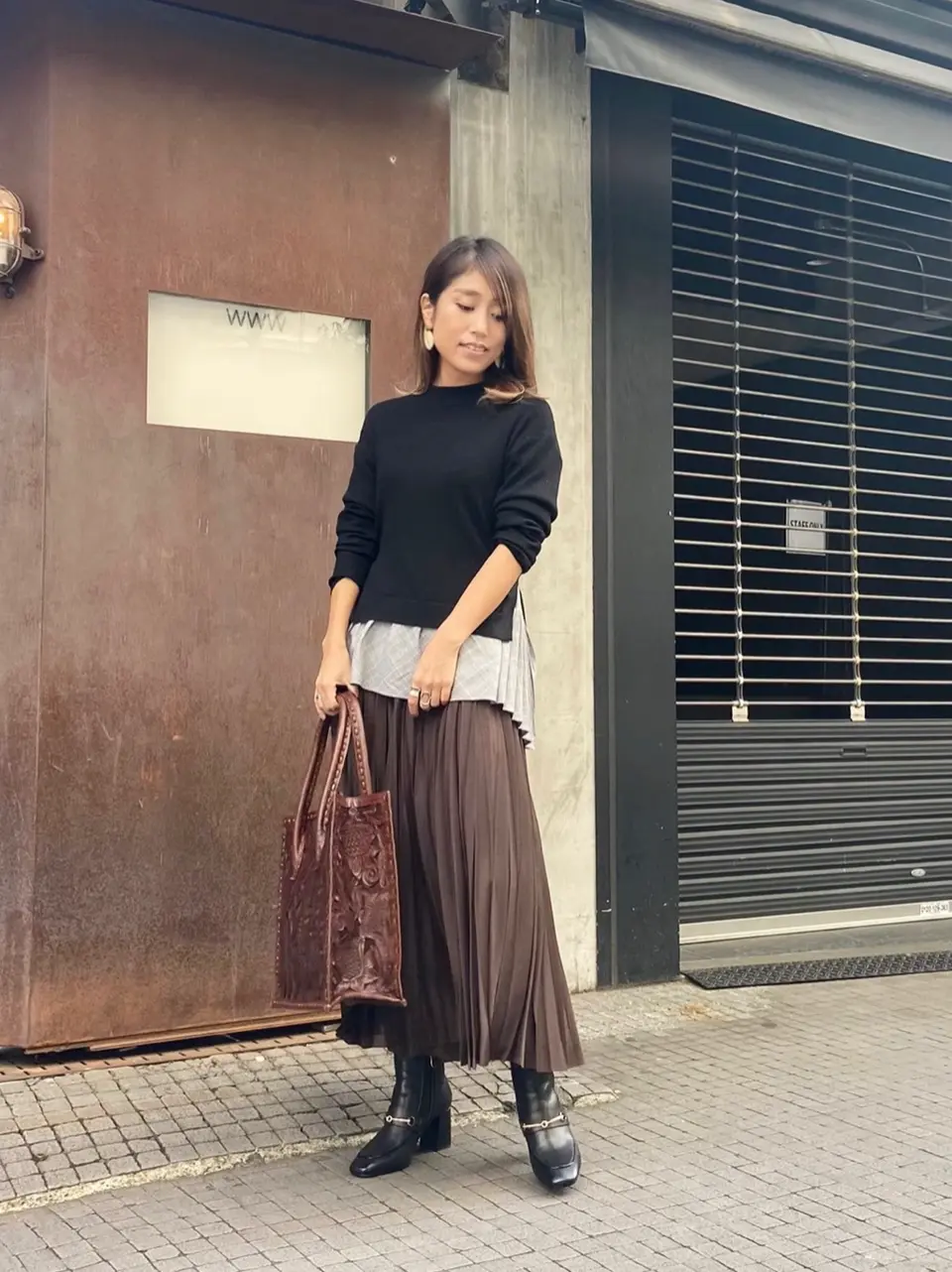 ORIGINATED IN GRACE CONTINENTAL yukimi yonee コーディネート画像