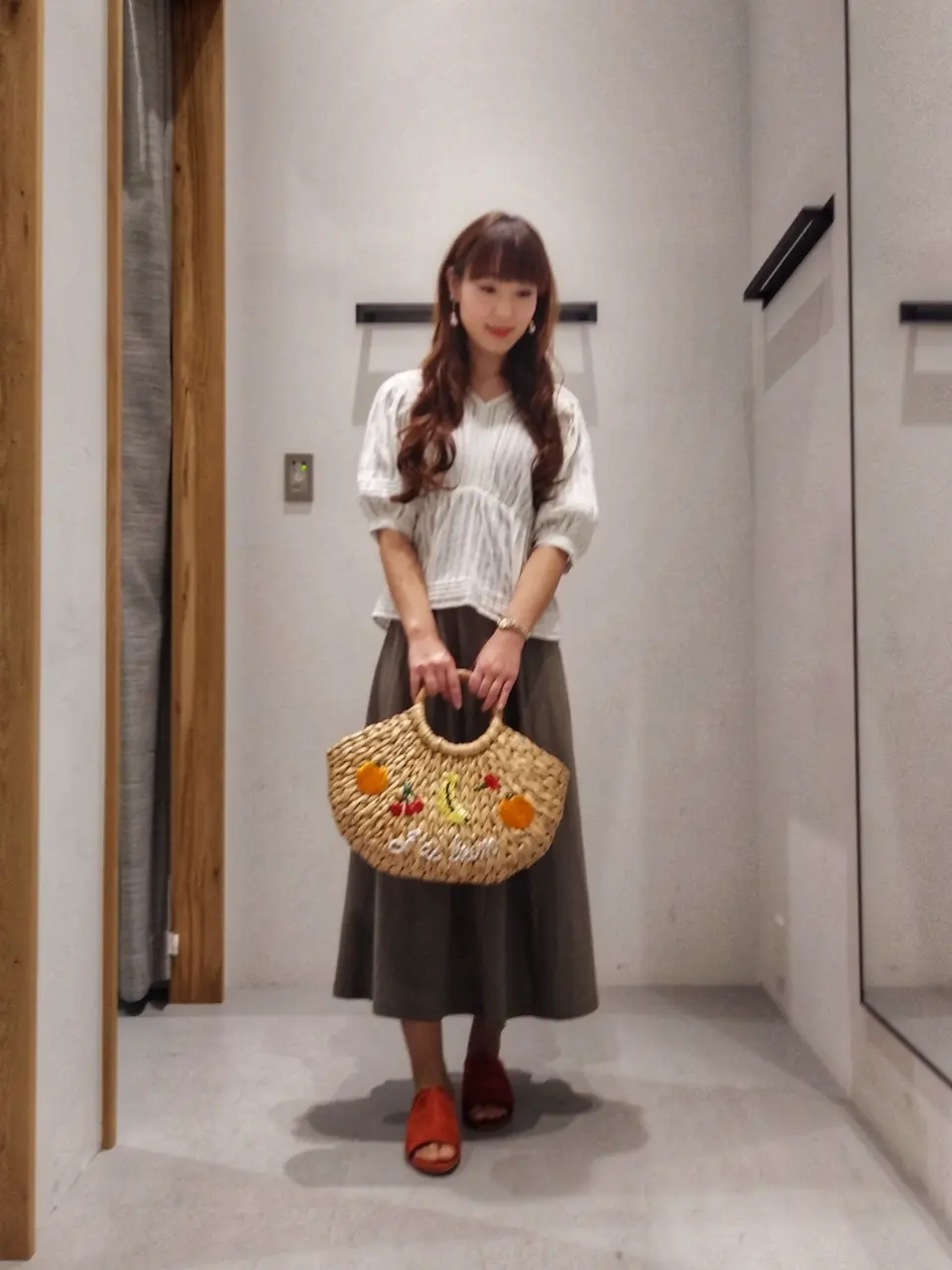  福本 加奈 コーディネート画像