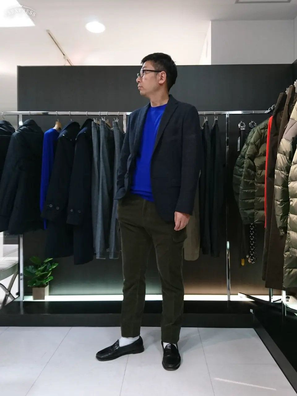  岩名 コーディネート画像