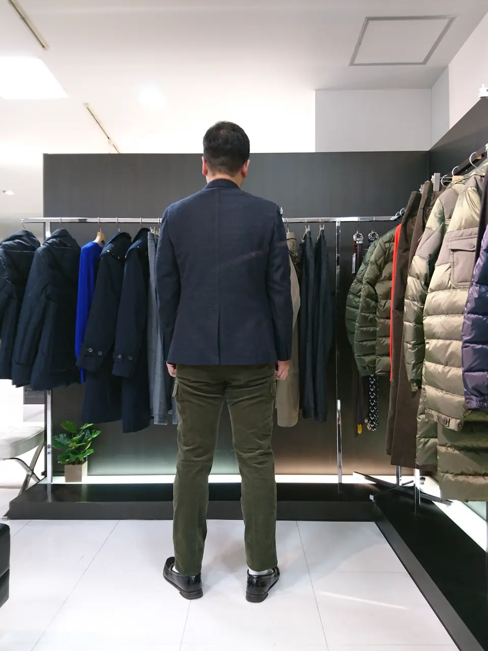 23区HOMME 岩名 コーディネート画像