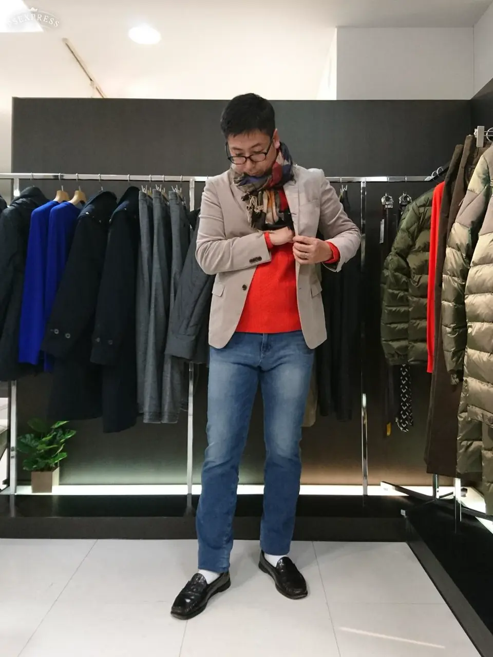  岩名 コーディネート画像