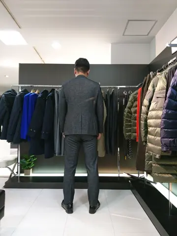 23区HOMME 岩名 コーディネート画像