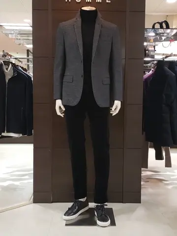 23区HOMME 堀江 コーディネート画像