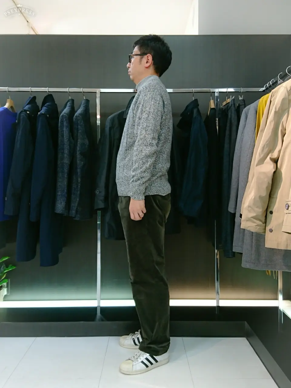 23区HOMME 岩名 コーディネート画像