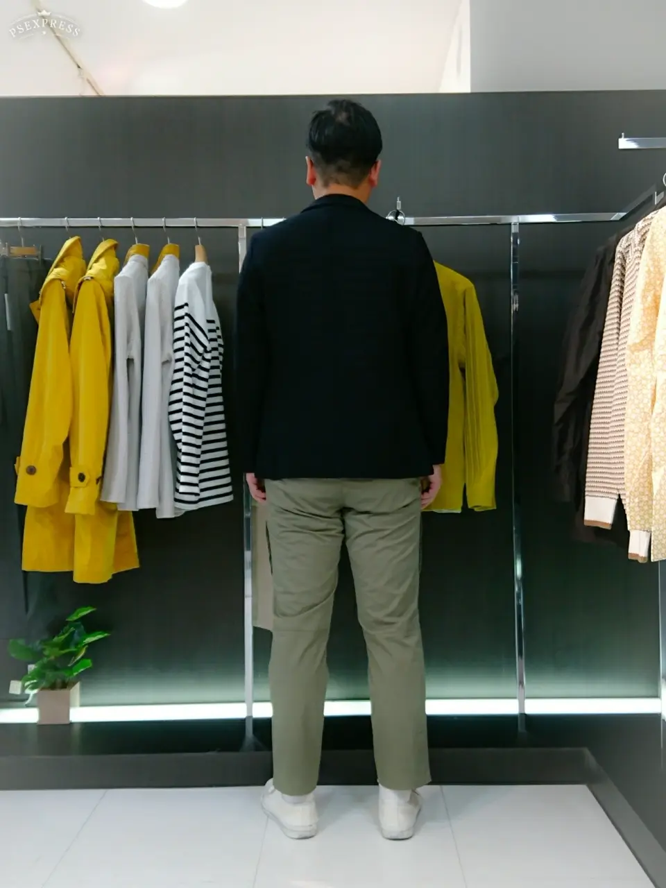 23区HOMME 岩名 コーディネート画像