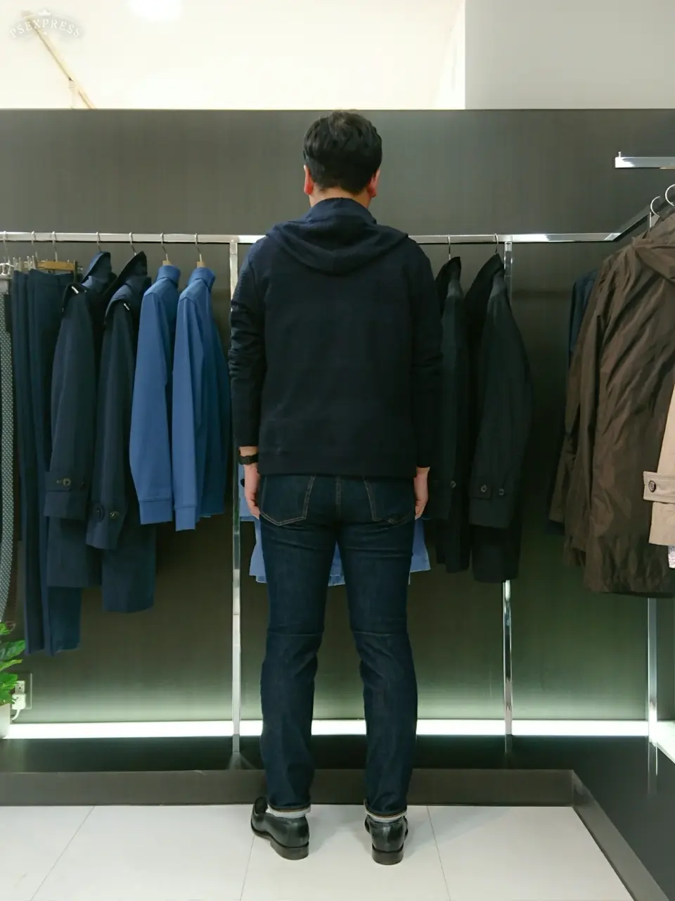 23区HOMME 岩名 コーディネート画像