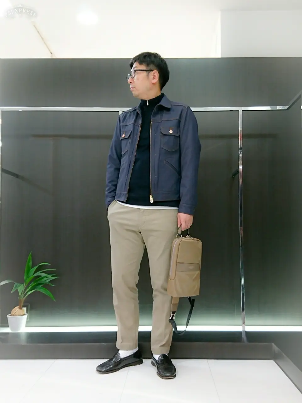  岩名 コーディネート画像