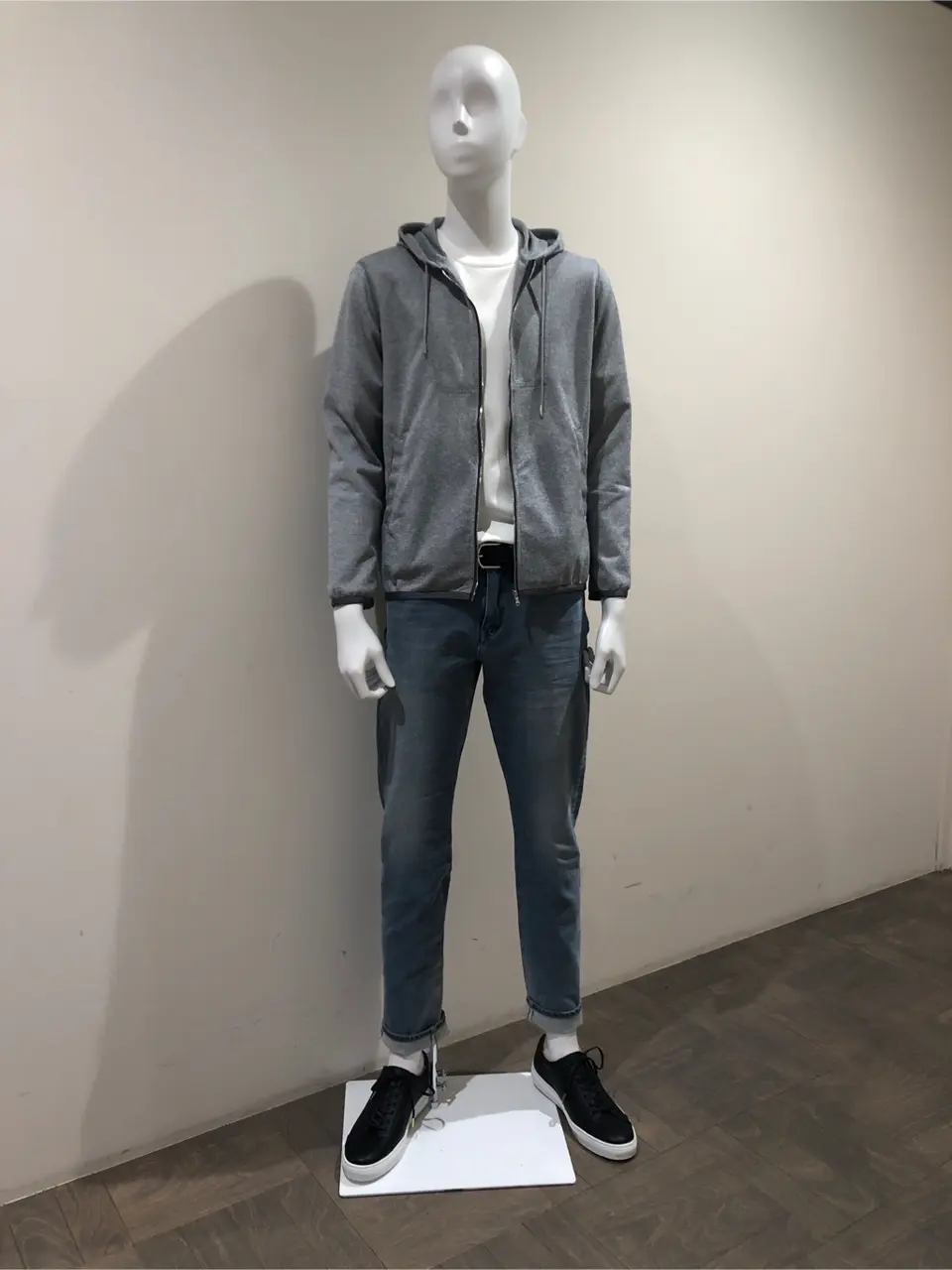 23区HOMME 川田 コーディネート画像