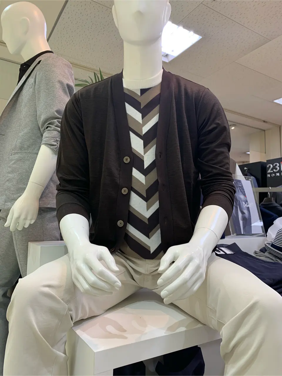 23区HOMME 田中 義基 コーディネート画像