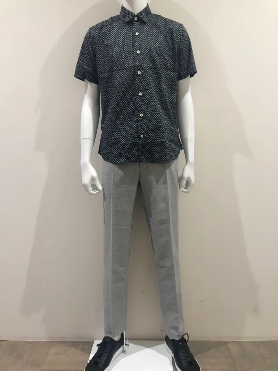 23区HOMME 川田 コーディネート画像