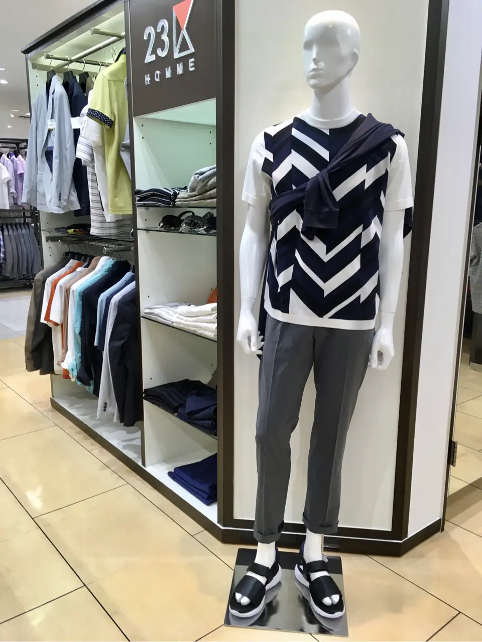 23区HOMME 渡邊 コーディネート画像