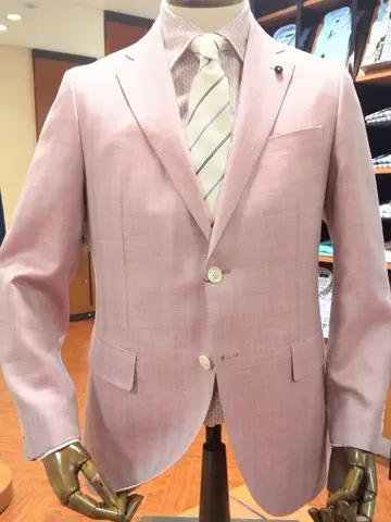 DAKS 山岡 コーディネート画像