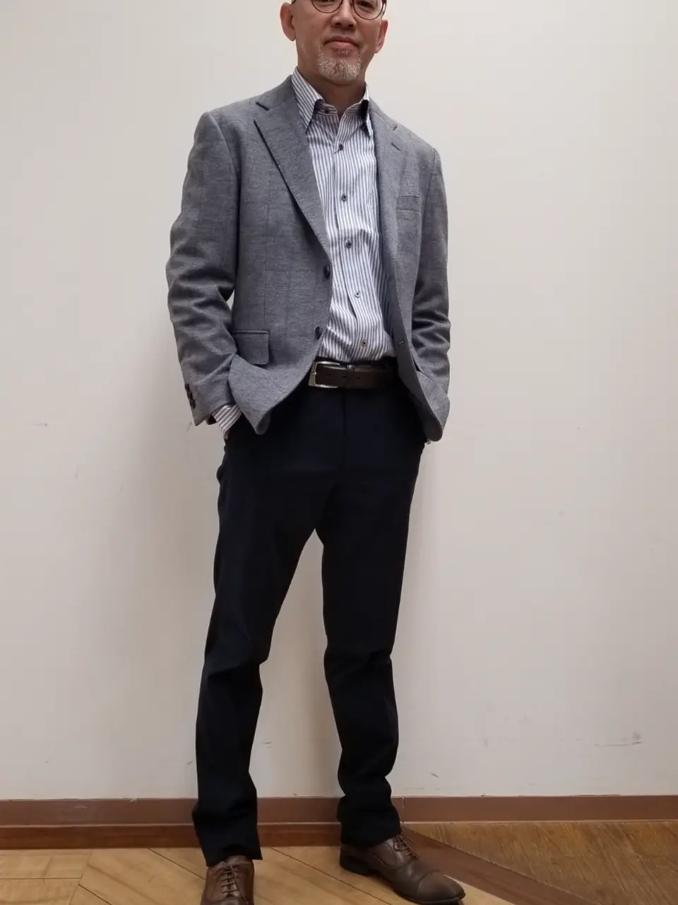  加賀谷 コーディネート画像