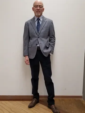 DAKS 加賀谷 コーディネート画像