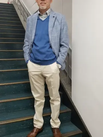 DAKS 加賀谷 コーディネート画像