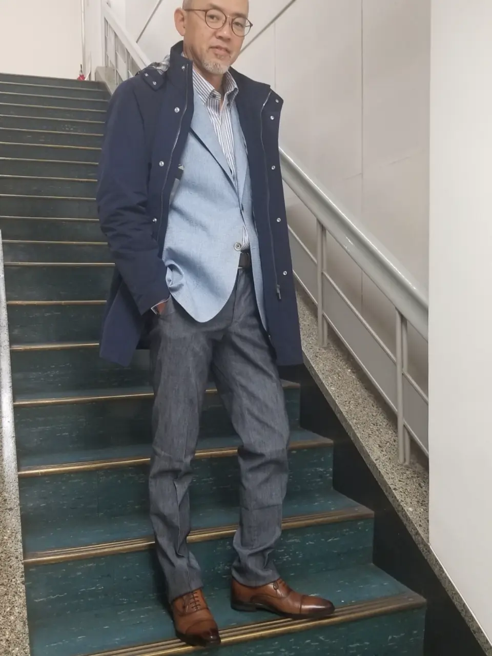  加賀谷 コーディネート画像