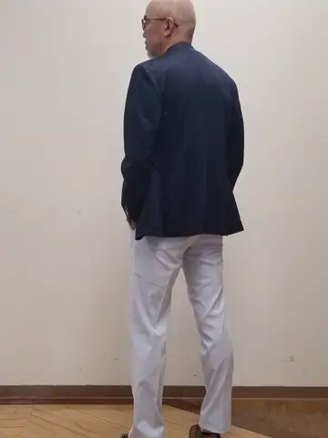 DAKS 加賀谷 コーディネート画像