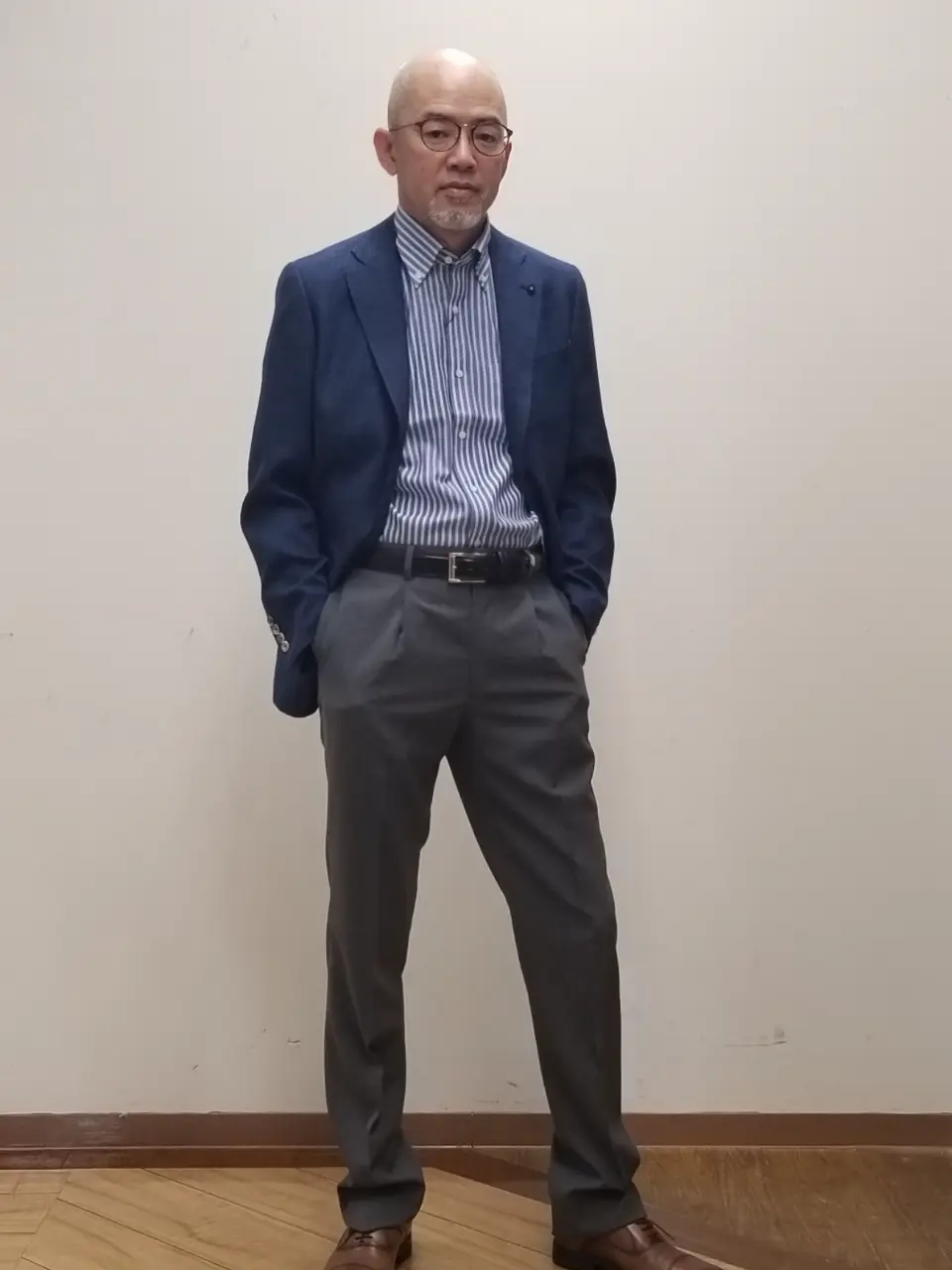  加賀谷 コーディネート画像