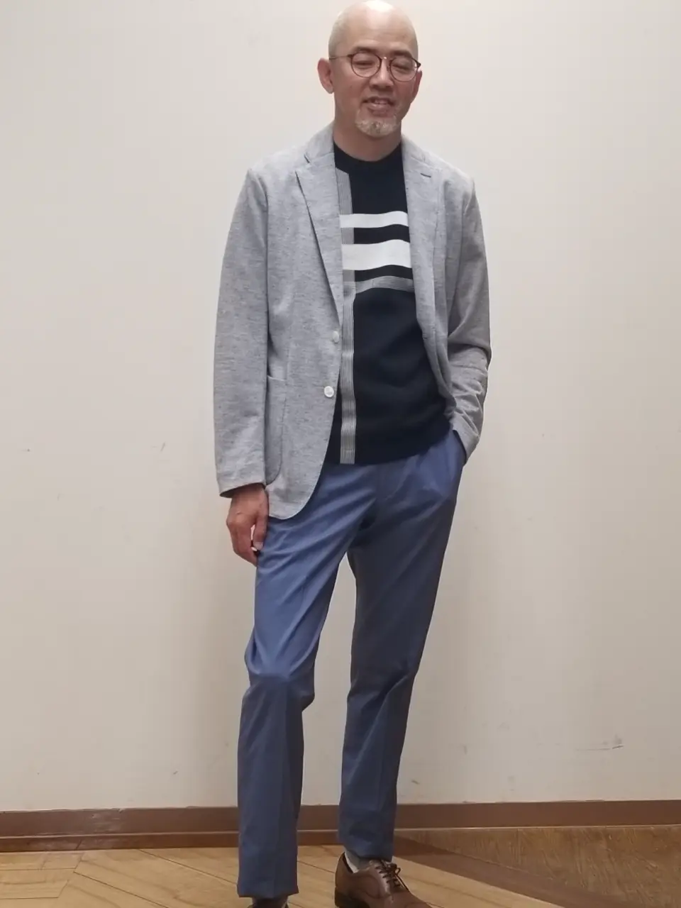  加賀谷 コーディネート画像