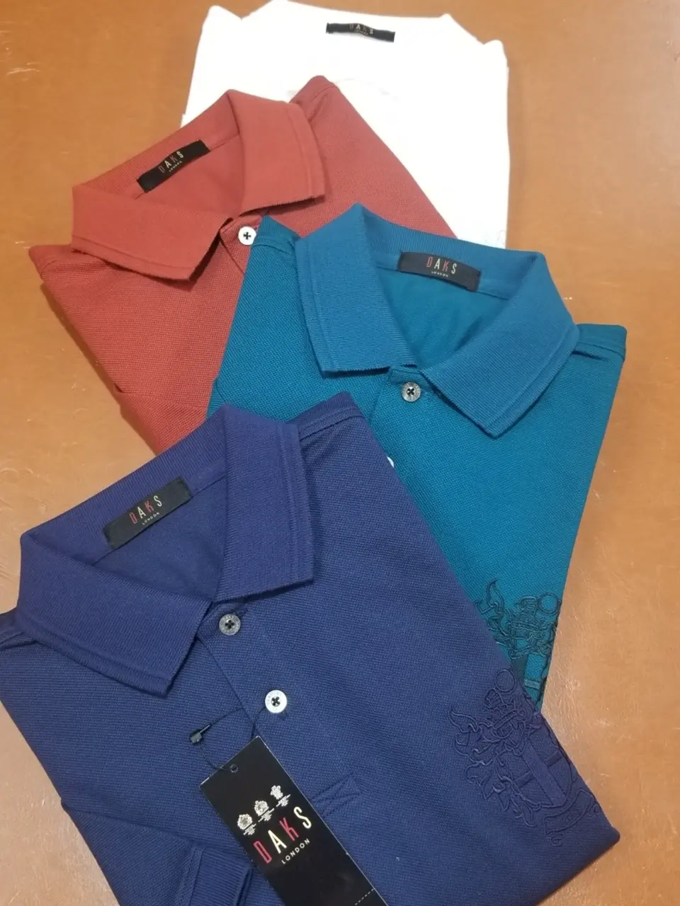  加賀谷 コーディネート画像