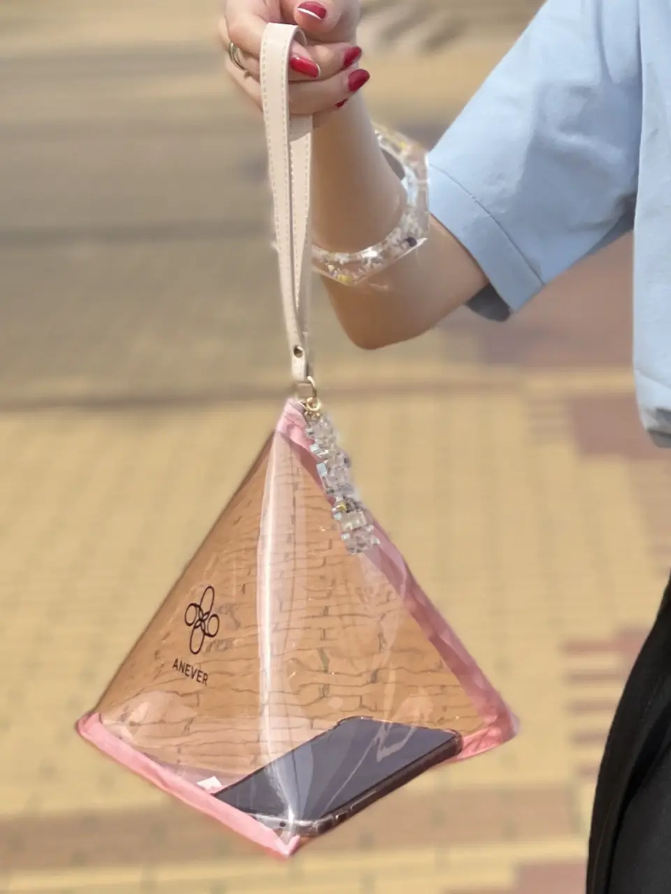 ANEVER 小山 コーディネート画像