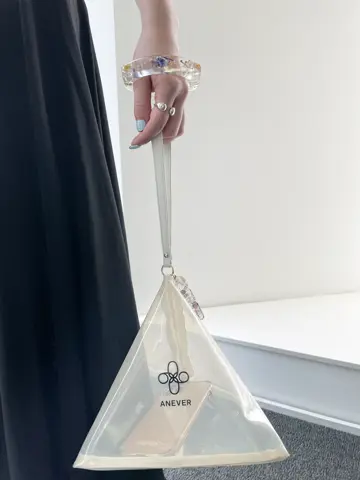 ANEVER 小山 コーディネート画像