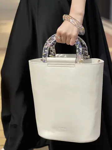 ANEVER 小山 コーディネート画像