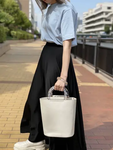 ANEVER 小山 コーディネート画像