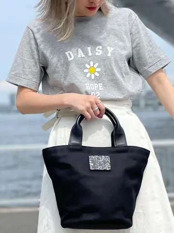 ANEVER 小山 コーディネート画像