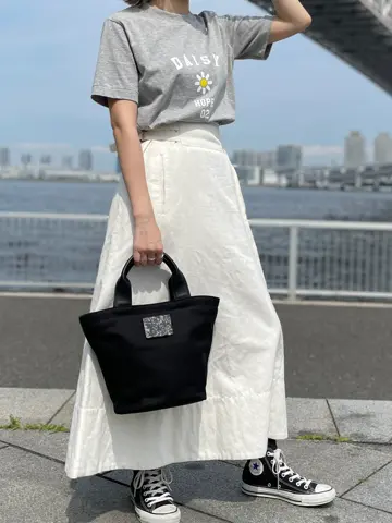 ANEVER 小山 コーディネート画像