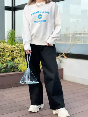 ANEVER 小山 コーディネート画像