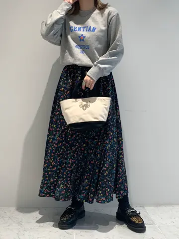 ANEVER 小山 コーディネート画像