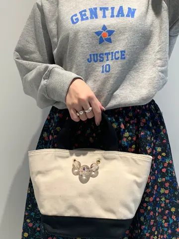 ANEVER 小山 コーディネート画像