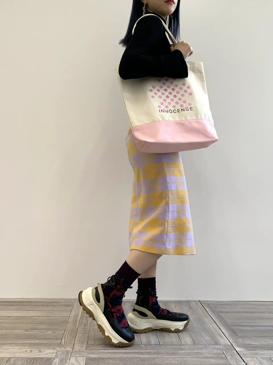 ANEVER 小山 コーディネート画像