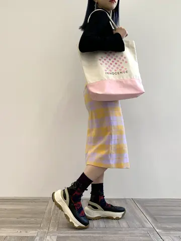 ANEVER 小山 コーディネート画像