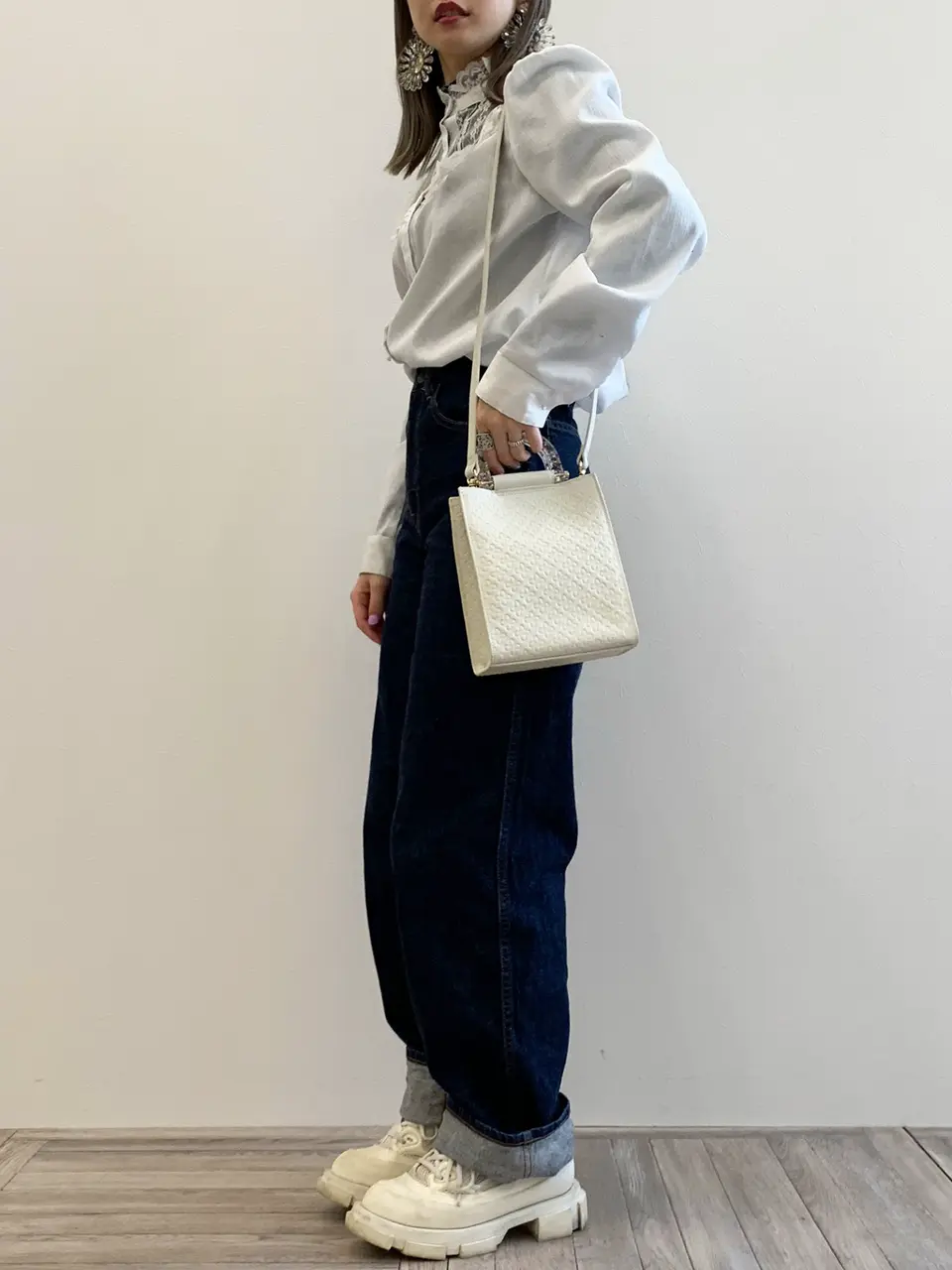 ANEVER 小山 コーディネート画像