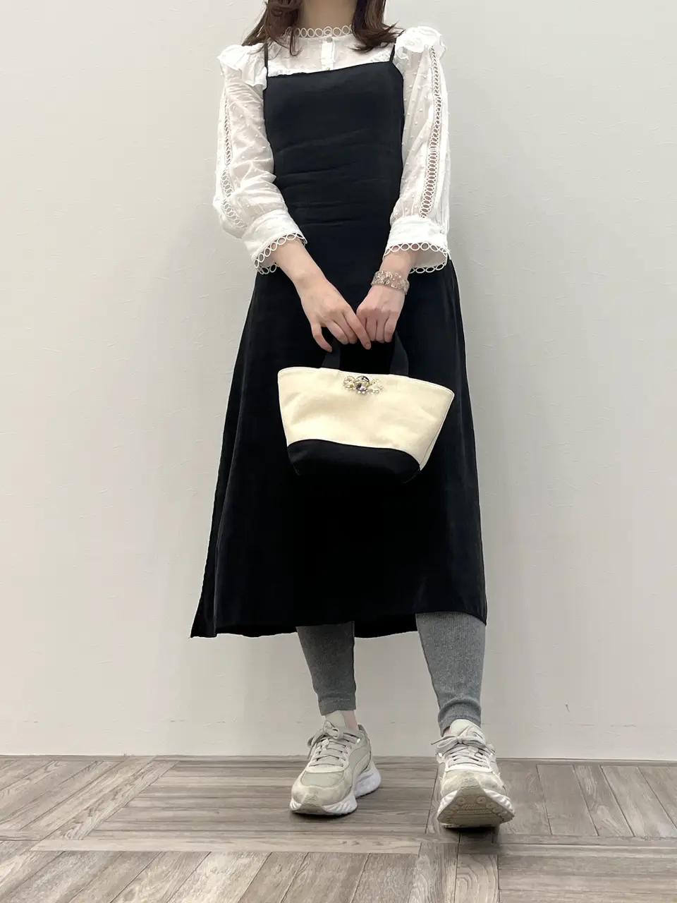 ANEVER 小倉 コーディネート画像