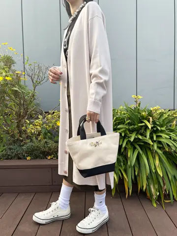 ANEVER 小山 コーディネート画像