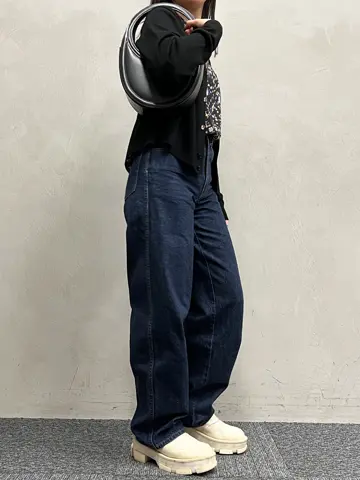 ANEVER 小山 コーディネート画像