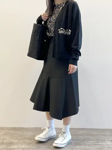 ANEVER 小山 コーディネート画像